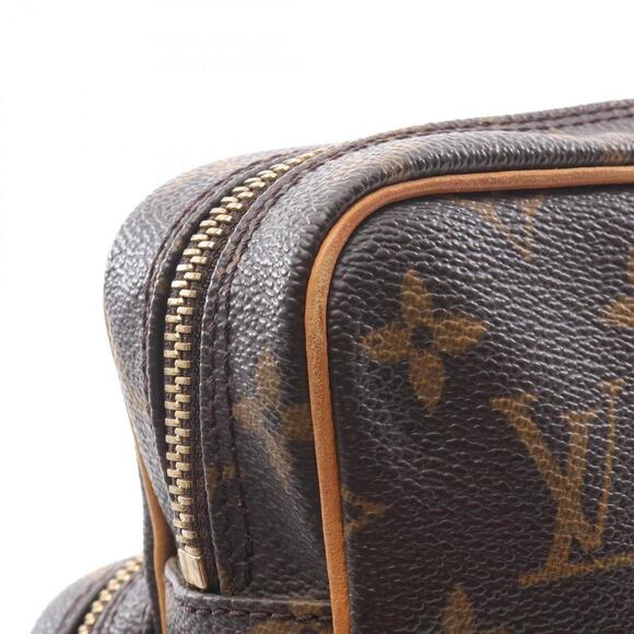 LOUIS VUITTON Brown Monogram Leather Shoulder Bag - Picture 7 of 10